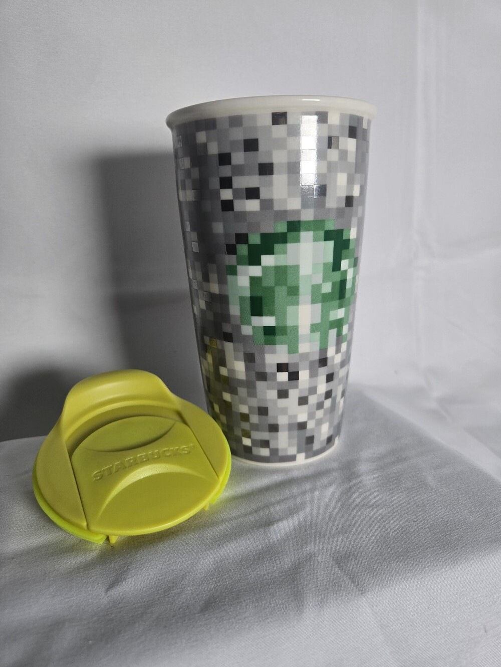 2012 Rodarte x Starbucks Pixelated Ceramic Travel Tumbler Mug 12oz